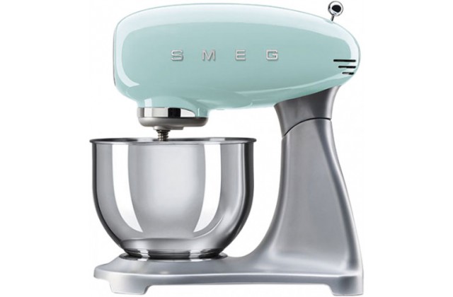 Миксер Smeg SMF01PGEU